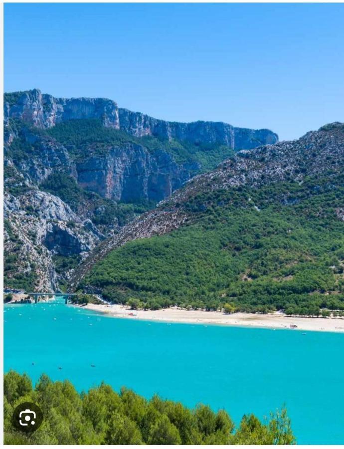 Apartamento Petit Nid Cosy Typiquement Provencal Villecroze Exterior foto