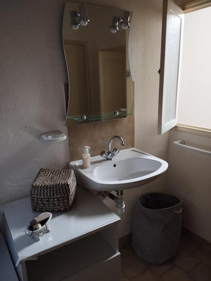 Apartamento Petit Nid Cosy Typiquement Provencal Villecroze Exterior foto